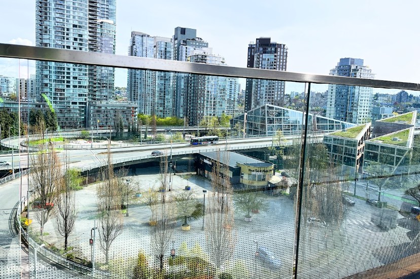 Unobstructed Views